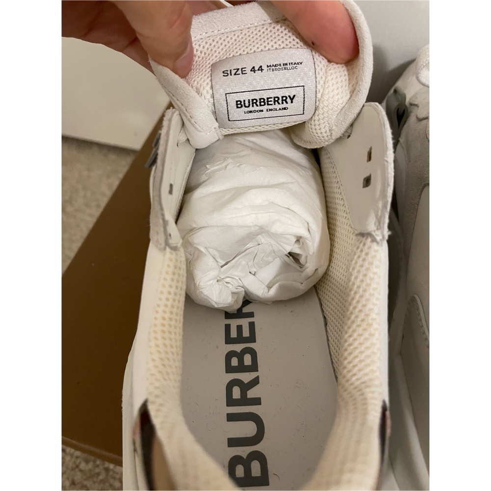 Burberry Vintage Check Velcro Strap Sneakers - Picture 9 of 15